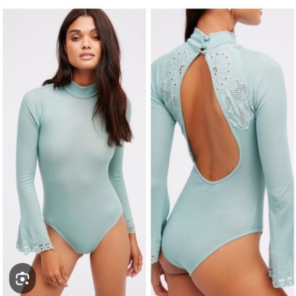 Free People Embroidered Crochet Lace Long Sleeve Open Back Knit Bodysuit Small